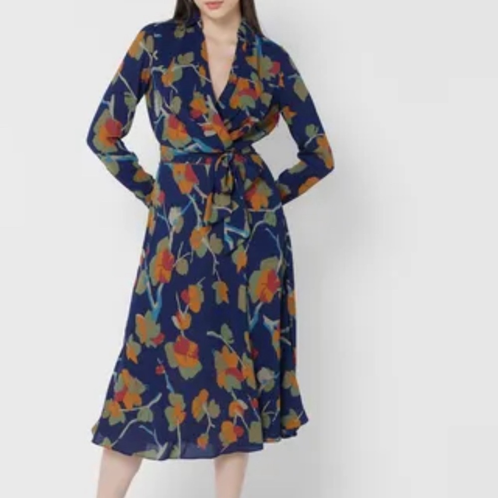 Lauren Ralph Lauren Floral Surplice Georgette Midi
Dress.       #8